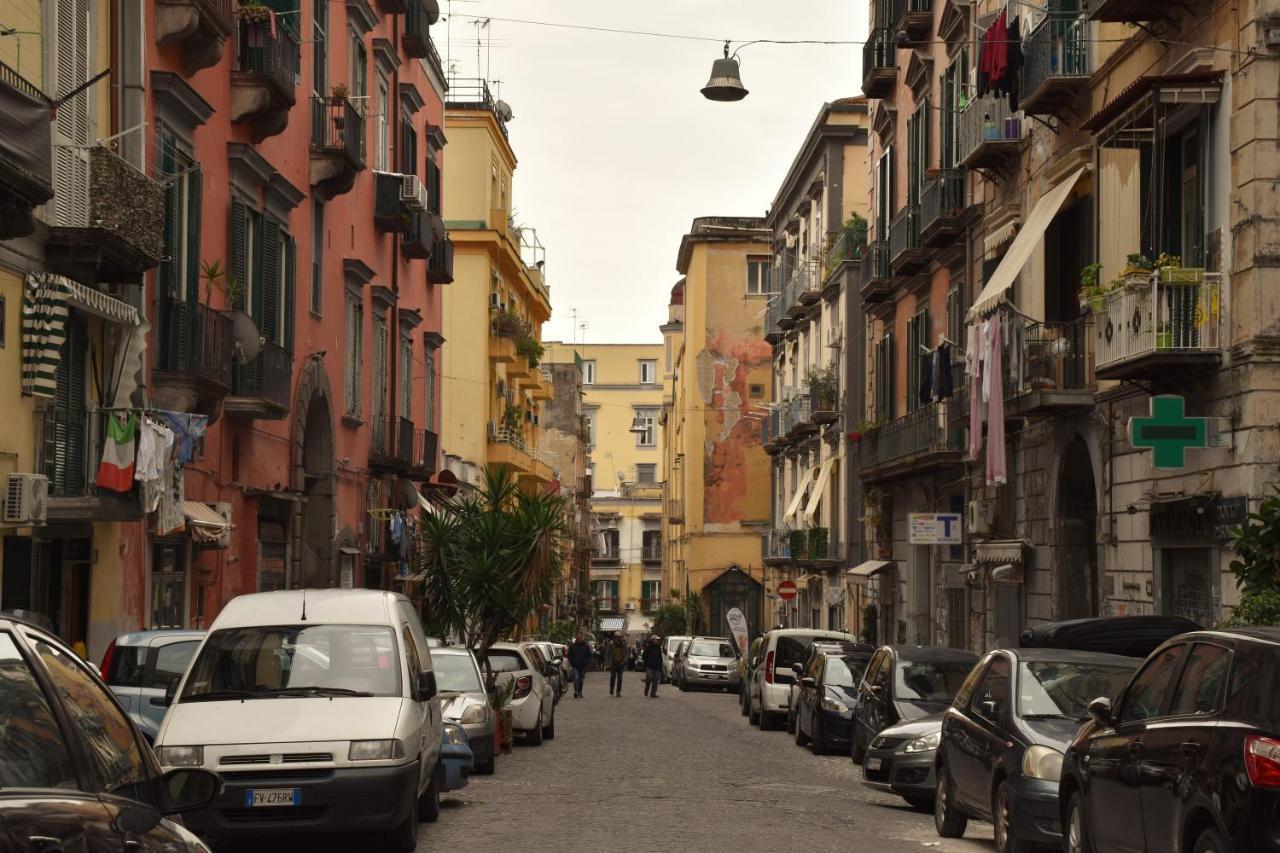 La Cartolina Di Napoli Parking Free Small Car מראה חיצוני תמונה