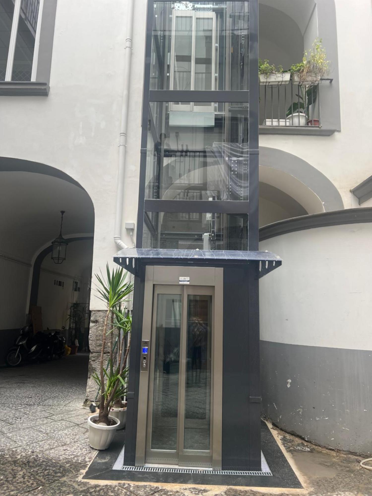 La Cartolina Di Napoli Parking Free Small Car מראה חיצוני תמונה