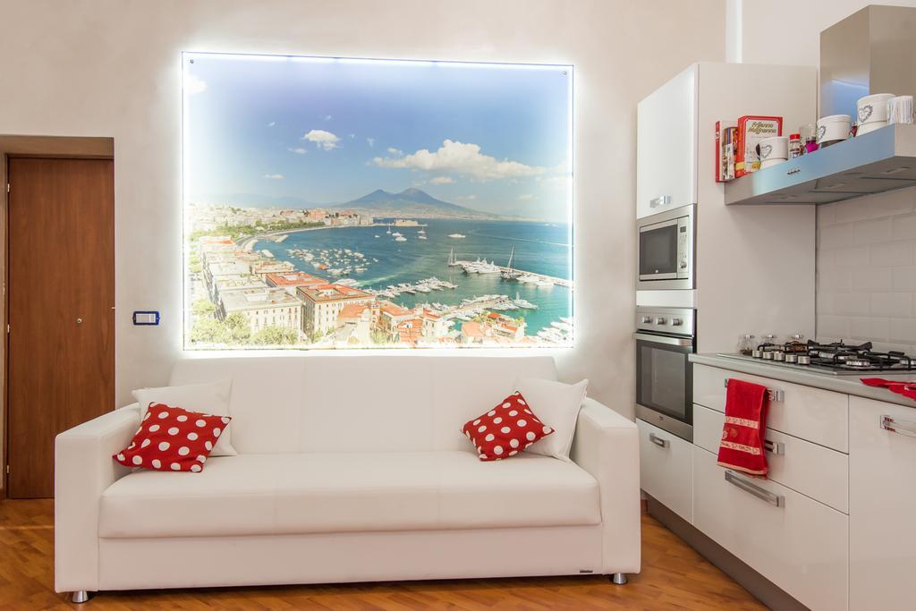 La Cartolina Di Napoli Parking Free Small Car מראה חיצוני תמונה