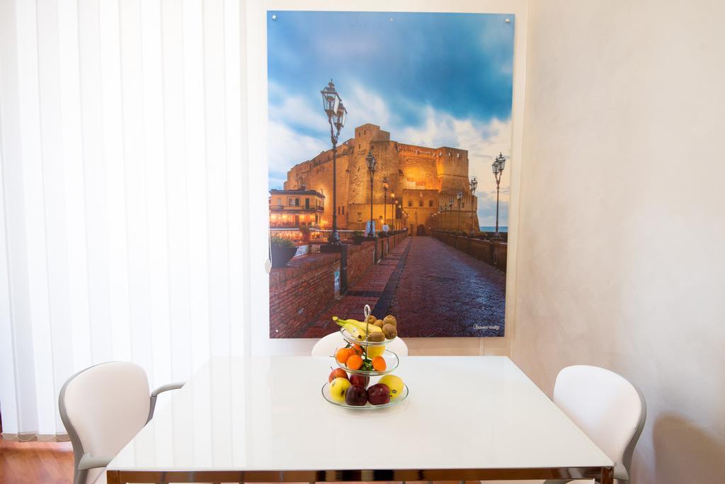 La Cartolina Di Napoli Parking Free Small Car מראה חיצוני תמונה